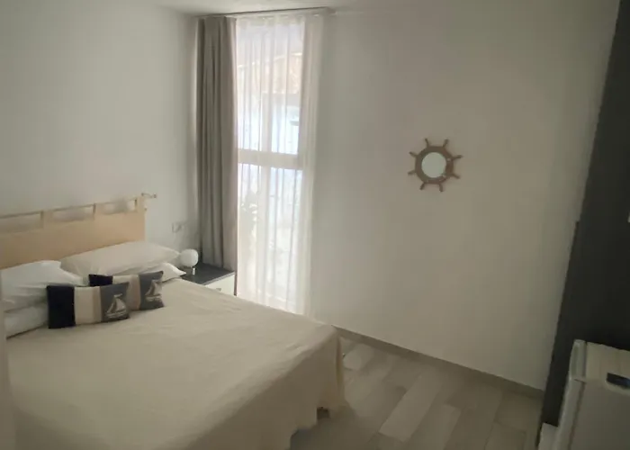 Camelia's House Séjour chez l'habitant Olbia